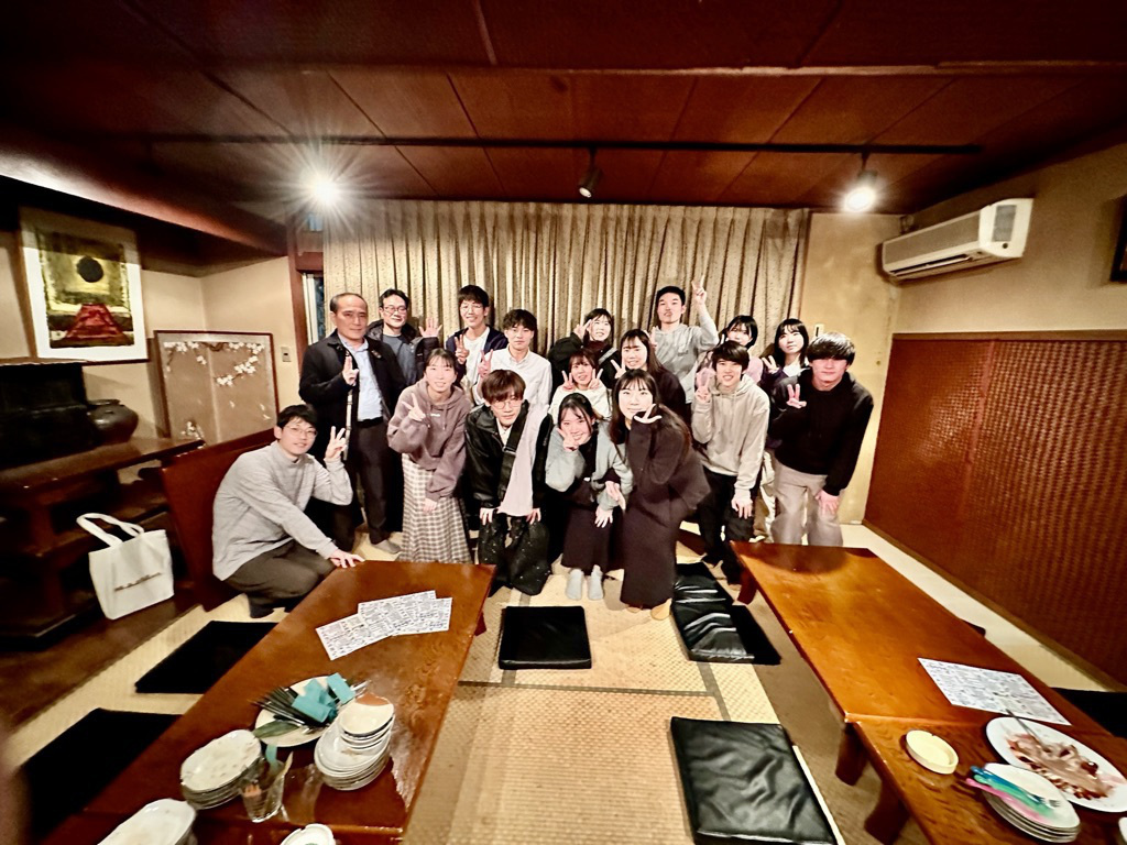 0604231f-d5a1-4e73-aa43-41627d915c4a_1_105_c.jpg