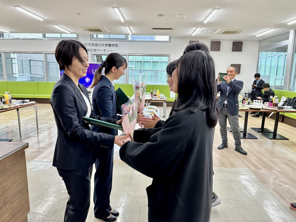 ea1ef7e1-b693-46da-8b42-7dc3aeb9c26d_1_105_c.jpg