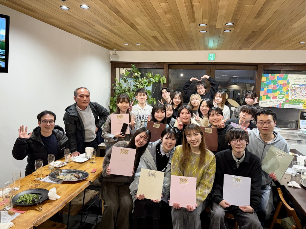 2c294b15-cbe3-423f-8ae9-76a8c5c2c4e5_1_105_c.jpg