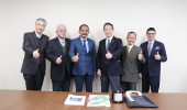ディポネゴロ大学の畜産・農学部長が農学部を表敬訪問