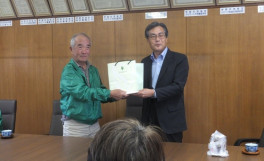 小蓑ズイナーズの皆さんが農学部を訪問