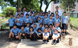 香川大学教育学部附属高松小学校の生徒が農学部訪問