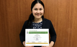 The award for an outstanding poster presentationを受賞