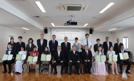令和元年度香川大学大学院農学研究科日本の食の安全特別コース修了式