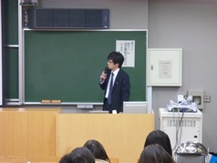 img02 講演中の後藤講師